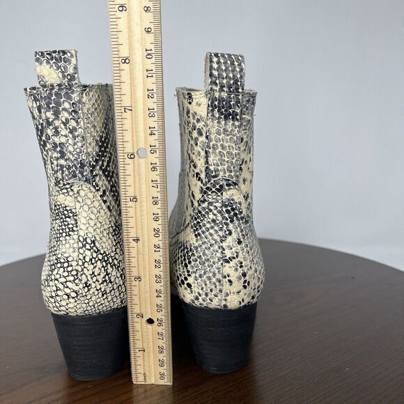 Matisse Avery Ankle Boots Women's 8.5M Beige Snakeskin Print Leather Pointed Toe - Picture 10 of 16